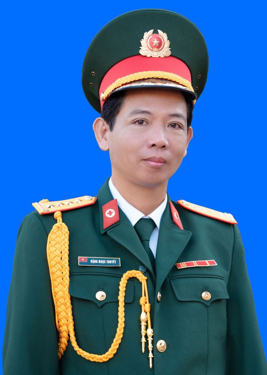 Đại tá BS CKII Đặng Ngọc Thuyết