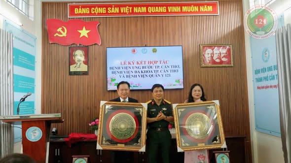 LIÊN KẾT CHUYÊN MÔN, PHÁT TRIỂN BỀN VỮNG