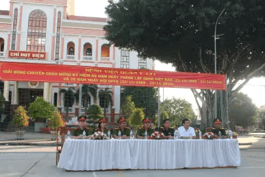 BỆNH VIỆN QUÂN Y 121 TỔ CHỨC GIẢI BÓNG CHUYỀN CHÀO MỪNG KỶ NIỆM 80 NĂM NGÀY THÀNH LẬP QUÂN ĐỘI NHÂN DÂN VIỆT NAM VÀ 35 NĂM NGÀY HỘI QUỐC PHÒNG TOÀN DÂN