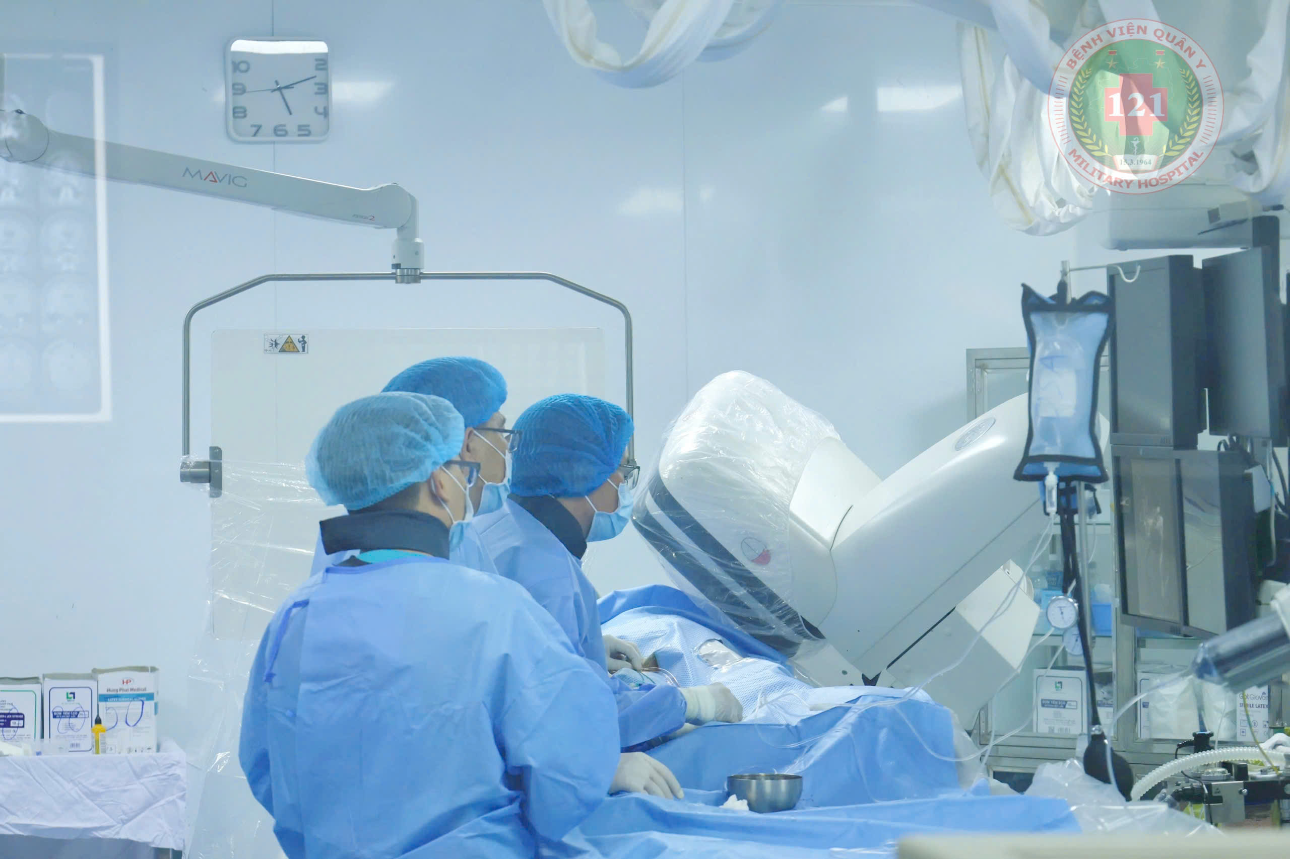 BỆNH VIỆN QUÂN Y 121 THỰC HIỆN THÀNH CÔNG CA CHỤP VÀ NÚT RÒ ĐỘNG MẠCH CẢNH XOANG HANG (CCF) BẰNG CAN THIỆP NỘI MẠCH