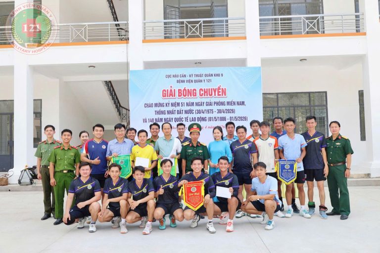 THI ĐẤU GIAO LƯU BÓNG CHUYỀN CHÀO MỪNG KỶ NIỆM 51 NĂM NGÀY GIẢI PHÓNG MIỀN NAM THỐNG NHẤT ĐẤT NƯỚC VÀ 140 NĂM NGÀY QUỐC TẾ LAO ĐỘNG