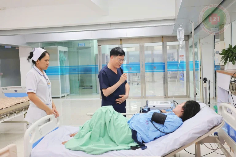 CỨU THAI PHỤ 36 TUẦN BỊ RẮN CẮN, PHẪU THUẬT LẤY THAI AN TOÀN