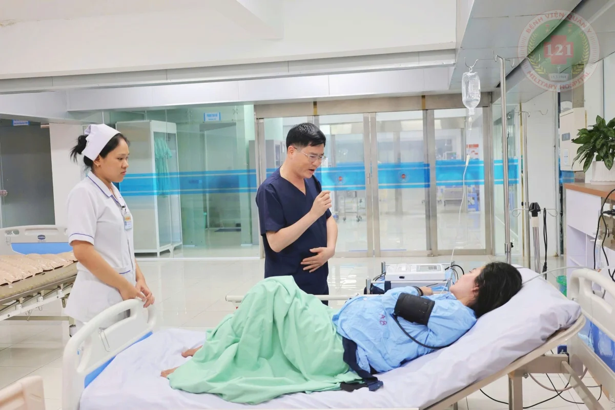 CỨU THAI PHỤ 36 TUẦN BỊ RẮN CẮN, PHẪU THUẬT LẤY THAI AN TOÀN